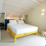 Hotel Trevi