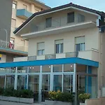 Trevi Hotel 3*