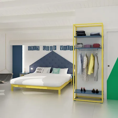 Trevi ベラーリア・イジェア・マリーナ