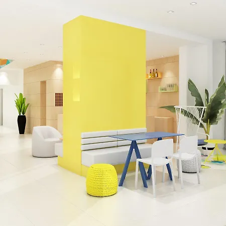 Trevi Hotel