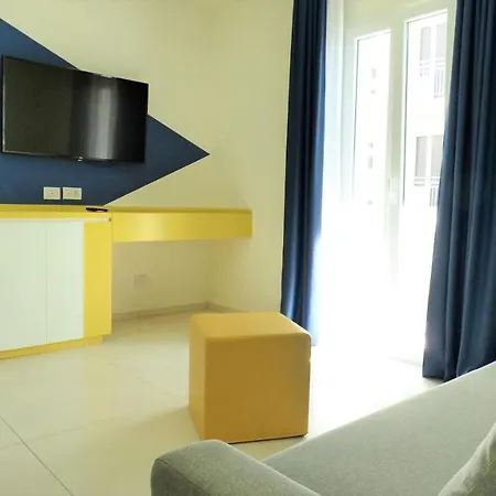 Hotel Trevi 3*