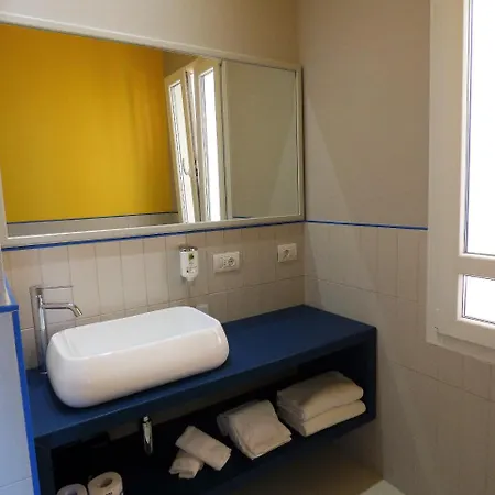 Trevi Hotel