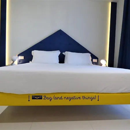 Trevi Hotel 3*